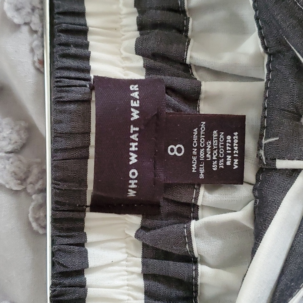 Who What Wear stripped skirt. *Listed on Multiple Sites* - Picture 3 of 4